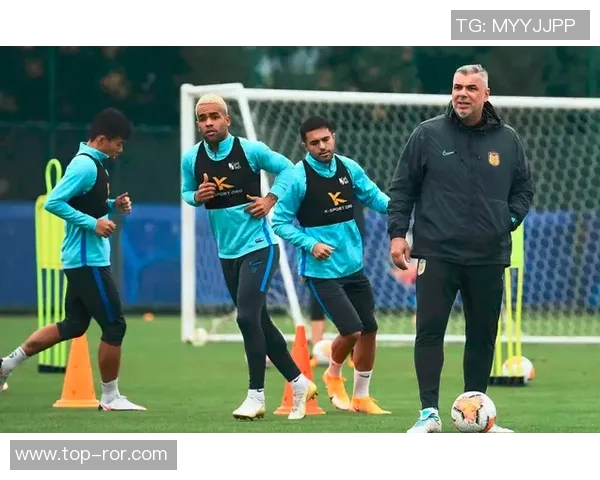 罗马冬季锋线引援目标曝光齐尔克泽贝托埃卡托成热门人选